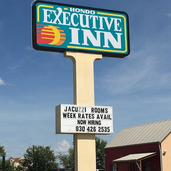 Hondo Executive Inn image 8